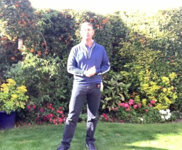 BRILLIANT GOLF TIP TO HELP YOU RELEASE YOUR CLUB HEAD EASIER AND GAIN DISTANCE