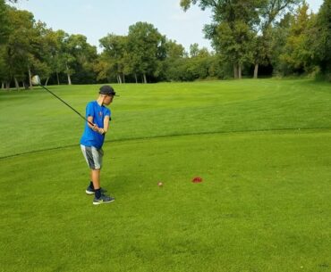 Sept 2018 - Drew tees off