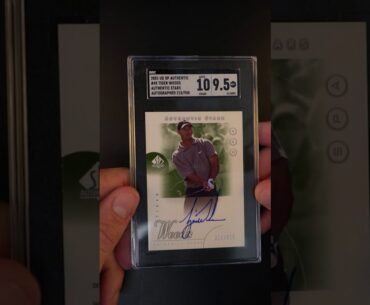 2001 SP Authentic Golf Tiger Woods ROOKIE RC '10' AUTO /900 #45 SGC 9.5 MINT+ - ENDS 10/26/20