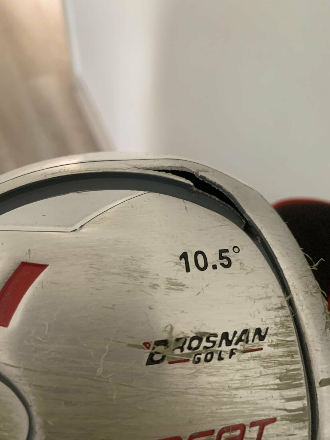 Found a massive crack in my driver head FOGOLF