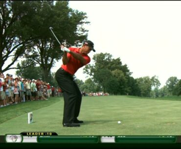 Golf Swings: Tiger Woods Slow Motion: 08/09/09