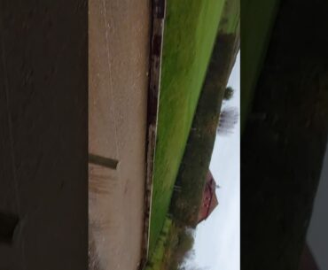 dropping a golf ball down a well (Check the sound why didnt it bounce ???)