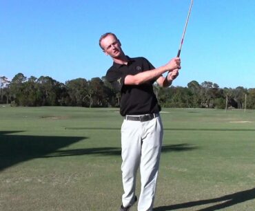Enhance your footwork to eliminate early extension in your golf swing