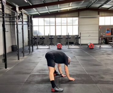 Wide Stance Walkaround