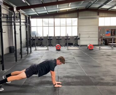 Narrow Stance Push Up