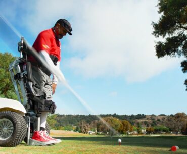 ABDUL NEVAREZ 1 ARM PARAGOLFER GOLFING SAN RAFAEL