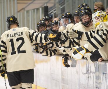 Hockey Highlights: Tech vs UAH - Jan 2, 2021