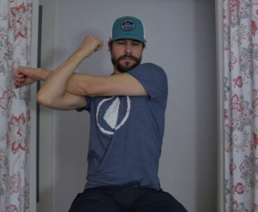 3 Simple Shoulder Stretches for a Fluid and Powerful Golf Swing