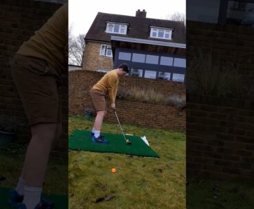 Rate my Golf swing - 8 Iron - Tiger Woods