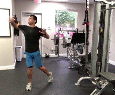 Staggered Stance Single Arm Lift