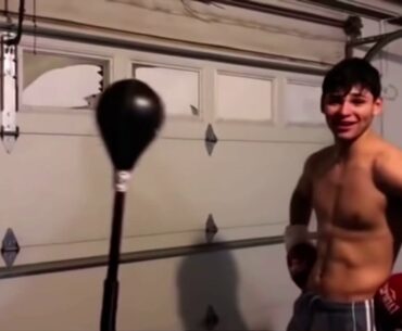 Ryan Garcia teaches how to hit the Cobra Bag