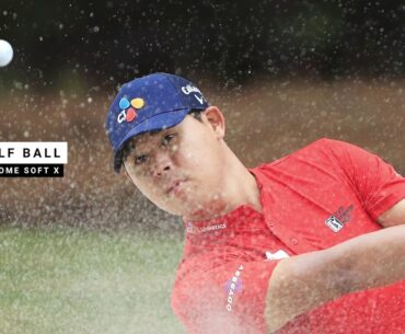 Check Out What's In The American Express Champion, Si Woo Kim's, Bag.
