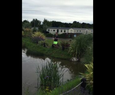 Crazy guy jumps in pond to try catch a blastoise on Pokemon go