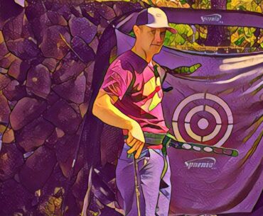THE SYNCHRONIZER GOLF SWING TRAINING AID