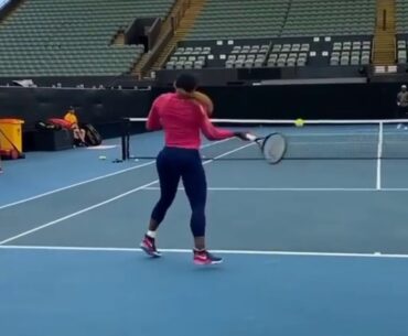 Serena Williams vs Simona Halep forehands in practice sessions in the Australian Open 2021 #AO2021