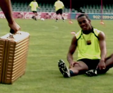 Nike Futebol apresenta: Reinventando Ronaldinho