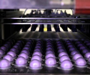 Making of a Titleist Golf Ball (Dunham's Sports)