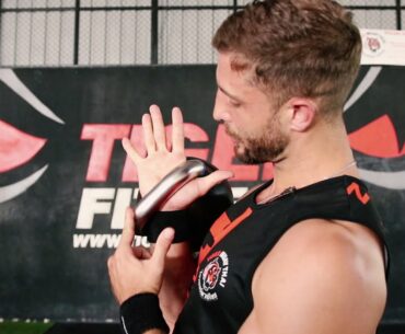Kettlebell Training: How To Grip The Kettlebell