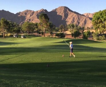 Eli tees off on 1st at Indian Wells (Players Course)