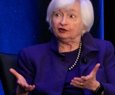 Bitcoin's $1-trillion milestone, Feb. 19, 2021 & why Feb. 20-21 could be interesting | Skull & Bones