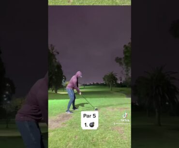 NIGHT GOLF in Los Angeles | 1 Hole Golf #shorts