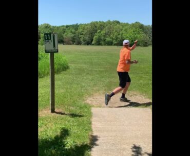 Robert Morris Disc Golf Course - Hole 11