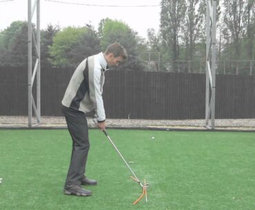 Swing The Golf Club on the Correct Arc!