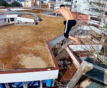 LE PLUS GROS SAUT PIEDS NUS  DU MONDE! (Manpower Barefoot).