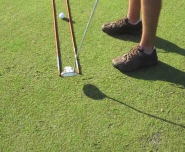 PGA Pro Short Game Golf Lesson. Short Putt Alignment Drill.