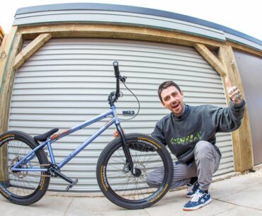 DIY GARAGE WORKSHOP BUILD - ROLLER DOOR MODS!!!
