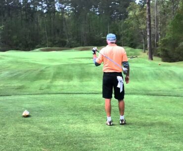 Bob Tees off at Heather Glen