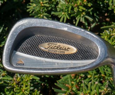 2001 Titleist 882 DCI Irons - The Vintage Golfer