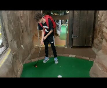He Broke His Golf Club! 18 Hole Mini Golf Course for Money