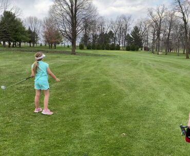BELLA GOLFS!!