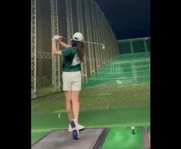 ⛳Nice one right?! | Golf ladies  | Golf lady  | Golf Shorts | #Shorts