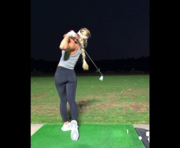Just a lovely girl and lovely swing #girlgolfswing #beauty #shorts #girlgolf     | GOLF#SHORT