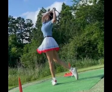 Very pretty! ❤️❤️ #golf #shorts #golfgirl      | GOLF#SHORT