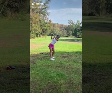 ⛳Nice outfit with good swings! | Golf ladies  | Golf lady  | Golf Shorts | #Shorts