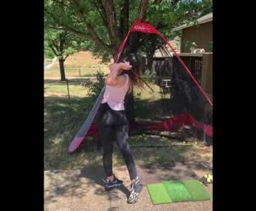 Good swing beauty girl 👧 #golf #shorts #golftrickshot