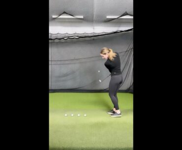 beauty girl golf swing practice #golf #shorts #golfswing #golfbabes    | GOLF#SHORT