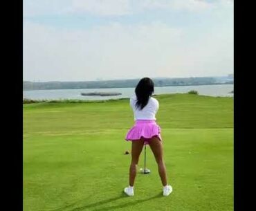 Waiyi Chan | golf shorts