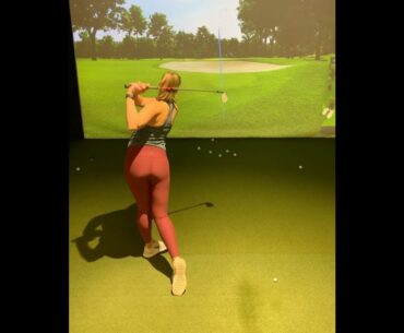 Thats awesome! Love it! #golf #golfgirl #golftrickshot #golfswing   | GOLF#SHORT