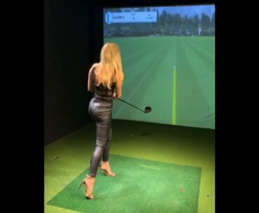 Golf swing baby 🤩😂🤩 #golf #golftrickshot #golfgirl