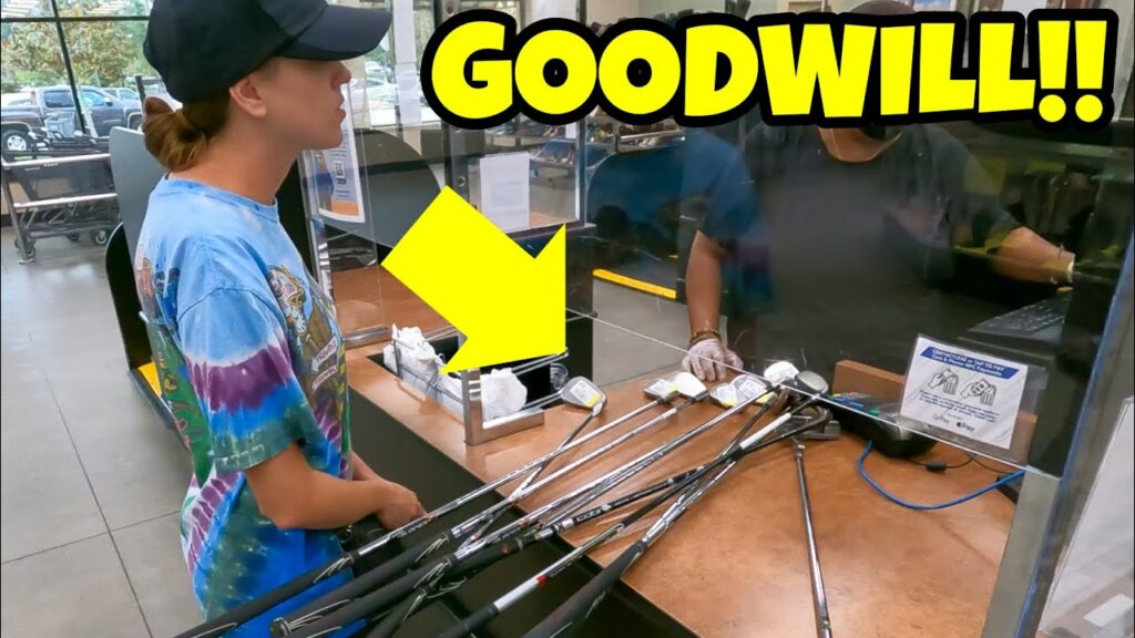 GOODWILL LOADED WITH TOUR STAFF BAGS & EXPENSIVE GOLF CLUBS!!! FOGOLF