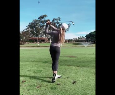 Beautiful motion #golfshort #golfswing #golfgirl #beautygirl      | GOLF#SHORT