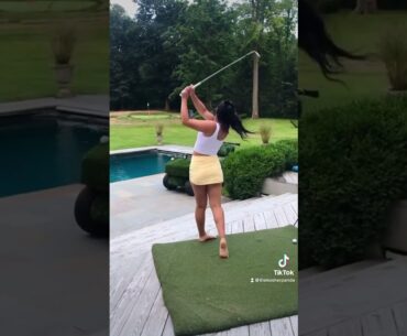 ⛳Golf Trick Swing! | Golf ladies  | Golf lady  | Golf Shorts | #Shorts