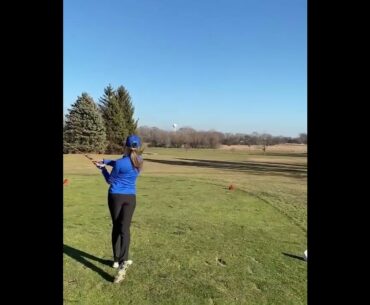 Hot Golf Girl #SHORTS #TIKTOK #GOLF