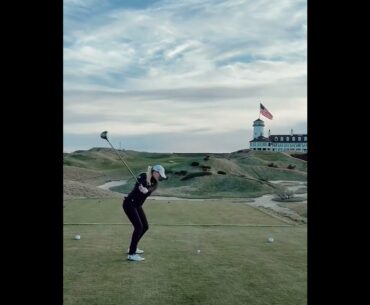 Hot Golf Girl #SHORTS #TIKTOK #GOLF