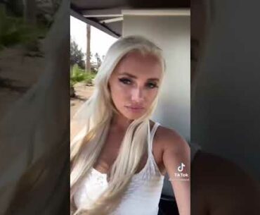 Beauty golf cart girl Cass Holland stories #golf #cartgirl