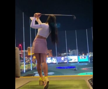 That’s easy. ❤️❤️ #golf #shorts #golfgirl      | GOLF#SHORT